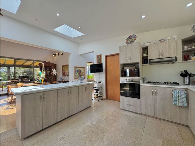 Casa de 3 alcobas en venta en Guamito, La Ceja, 250 m² · foto 8 de 16