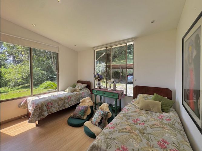 Casa de 3 alcobas en venta en Guamito, La Ceja, 250 m² · foto 12 de 16