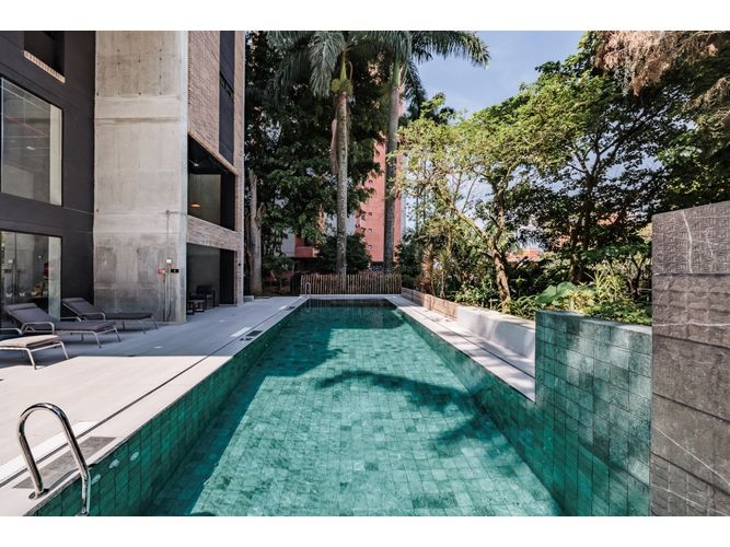 Apartamento de 3 alcobas en venta en Transversal Inferior, Medellín, 145 m² · foto 3 de 12