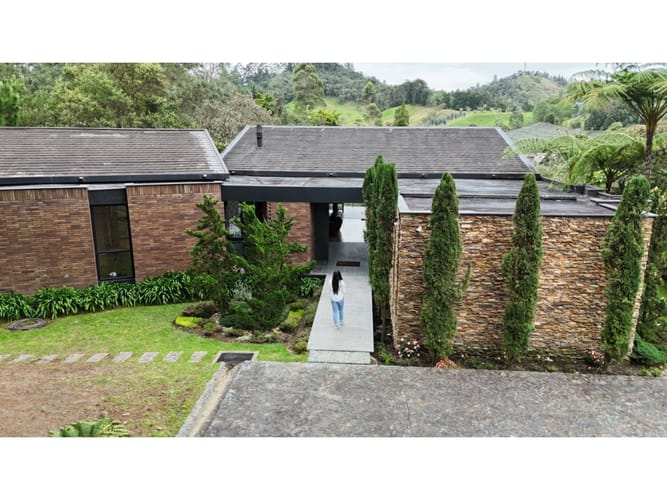 Casa de 3 alcobas en venta en Pantanillo, El Retiro, 437 m² · foto 24 de 24