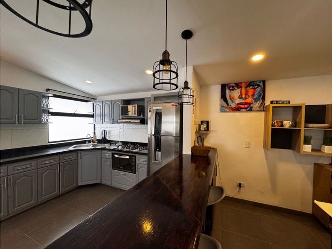 Apartamento de 4 alcobas en venta en El Poblado, Medellín, 134 m² · foto 5 de 20