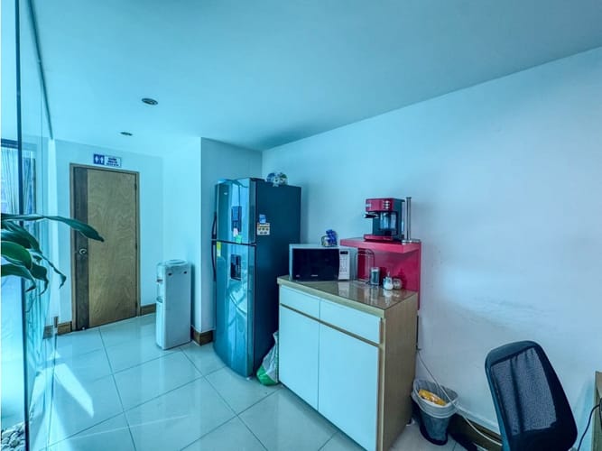 Oficina en venta en La Aguacatala, Medellín, 79 m² · foto 8 de 8