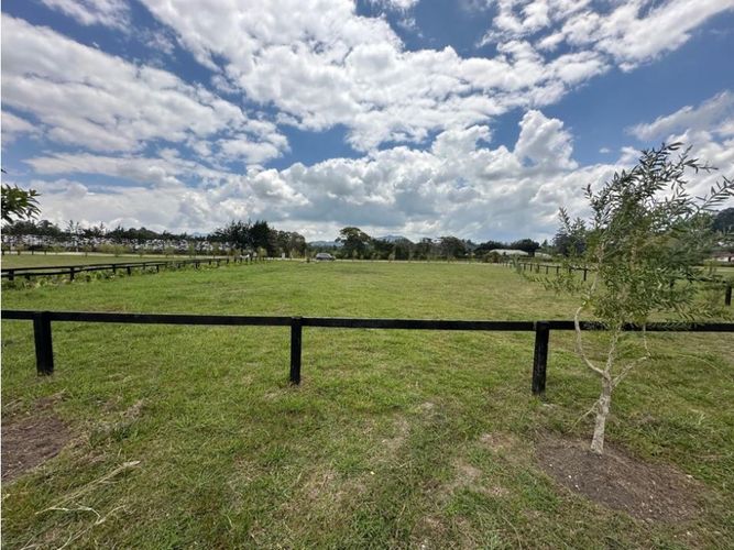 Lote en venta en Llano Grande, Rionegro, 2200 m² · foto 5 de 7