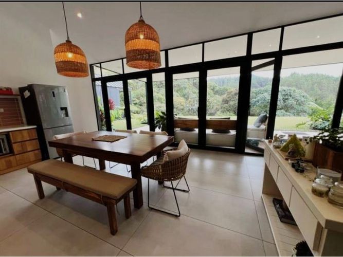 Casa de 3 alcobas en venta en El Retiro, 307 m² · foto 2 de 15