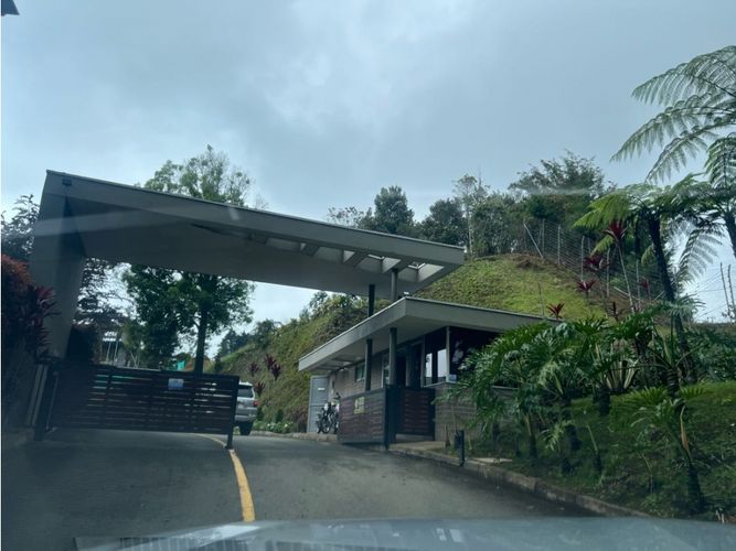 Lote en venta en Alto De Las Palmas, Medellín, 2400 m² · foto 4 de 15