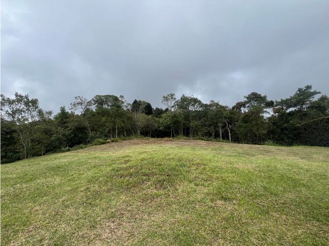 Lote en venta en Alto De Las Palmas, Medellín, 2400 m² · foto 6 de 15
