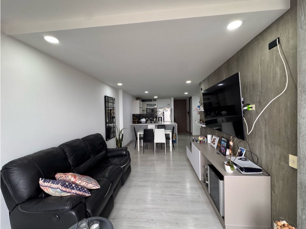 Apartamento en venta en Loma Benedictinos, Envigado · foto 9 de 15