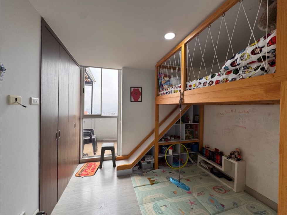 Apartamento en venta en Loma Benedictinos, Envigado · foto 11 de 15