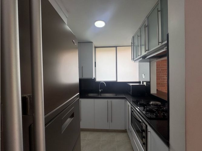 Apartamento de 2 alcobas en venta en El Tesoro, Medellín, 138 m² · foto 11 de 24
