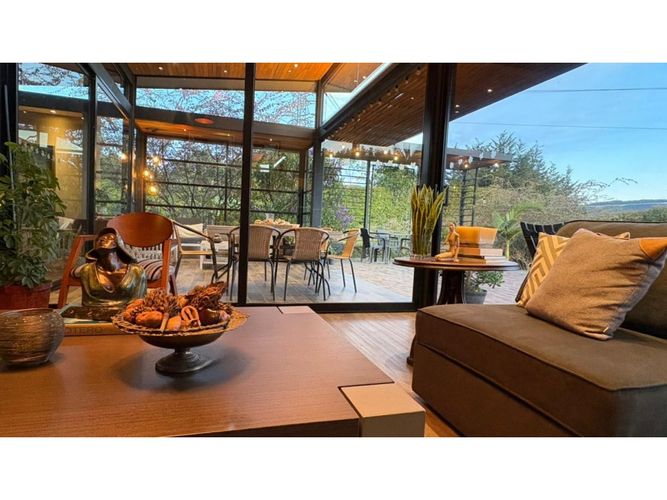 Casa de 3 alcobas en venta en La Ceja, 372 m² · foto 9 de 20