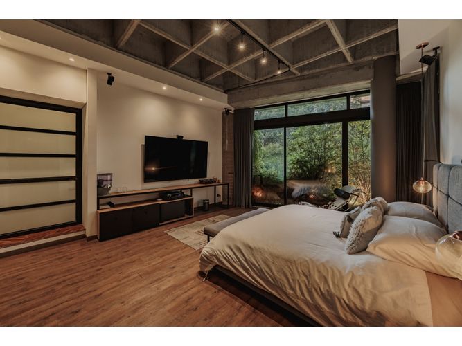 Apartamento de 2 alcobas en venta en Provenza, Medellín, 208 m² · foto 19 de 24