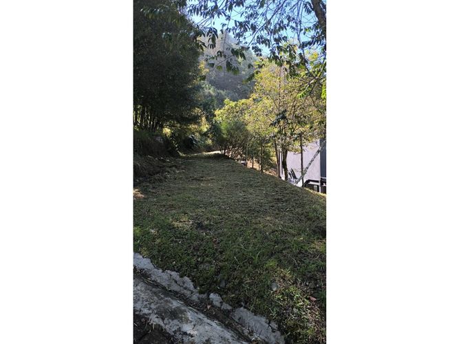 Lote en venta en Loma Del Escobero, Envigado, 2263 m² · foto 5 de 5