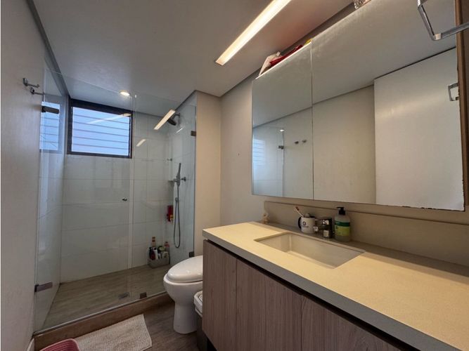 Apartamento de 4 alcobas en venta en Provenza, Medellín, 234 m² · foto 14 de 19