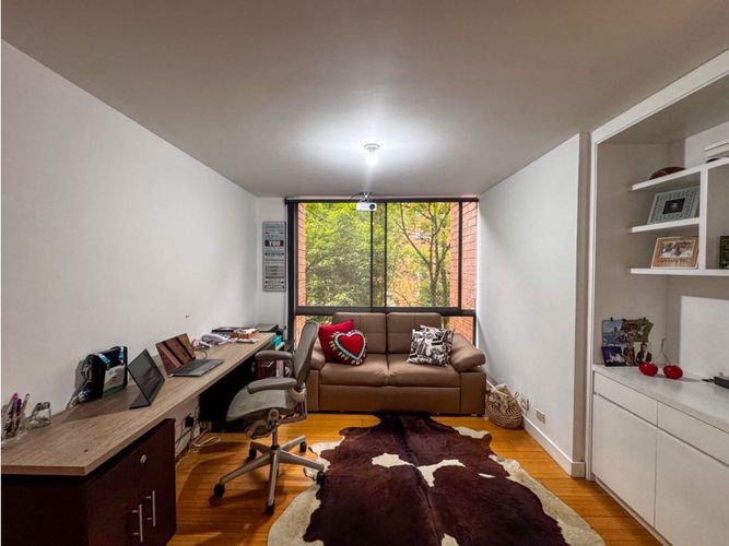 Apartamento de 4 alcobas en venta en Provenza, Medellín, 234 m² · foto 19 de 19