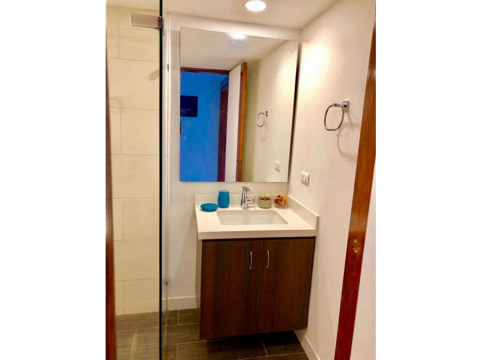 Apartamento en venta en El Poblado, Medellín · foto 11 de 16