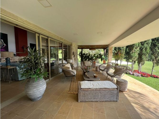 Casa de 8 alcobas en venta en Los Salados, El Retiro, 980 m² · foto 10 de 16