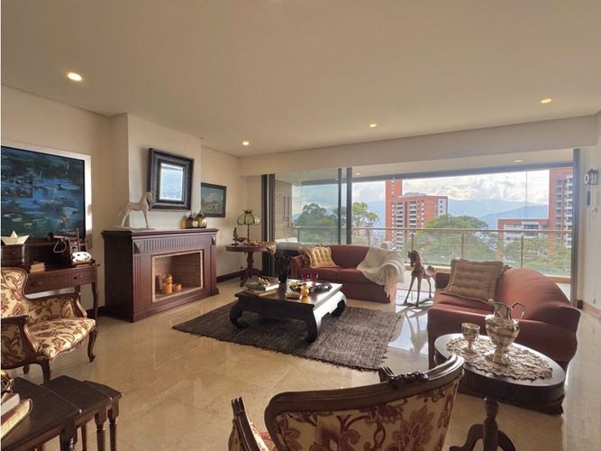 Apartamento de 4 alcobas en venta en La Calera, Medellín, 336 m² · foto 4 de 18