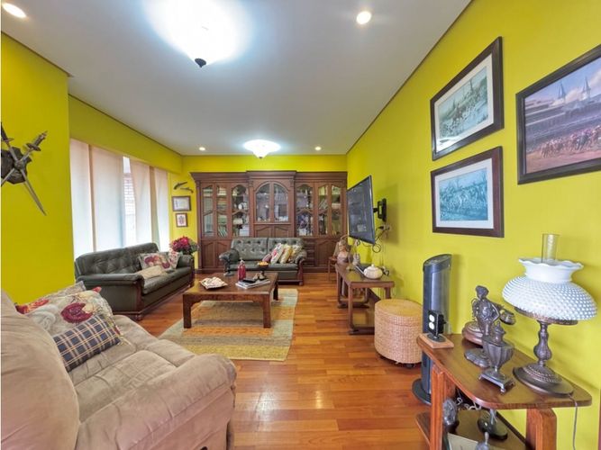 Apartamento de 4 alcobas en venta en La Calera, Medellín, 336 m² · foto 5 de 18