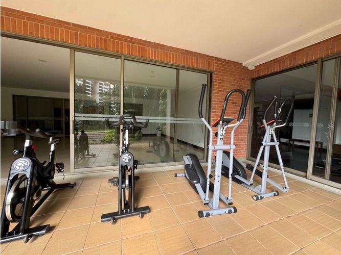 Apartamento de 4 alcobas en venta en La Calera, Medellín, 336 m² · foto 14 de 18