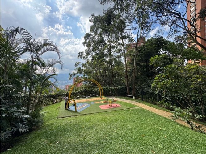 Apartamento de 4 alcobas en venta en La Calera, Medellín, 336 m² · foto 17 de 18