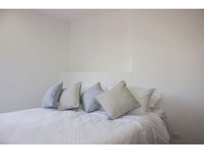 Apartamento de 3 alcobas en arriendo en Loma De Las Brujas, Envigado, 137 m² · foto 8 de 24