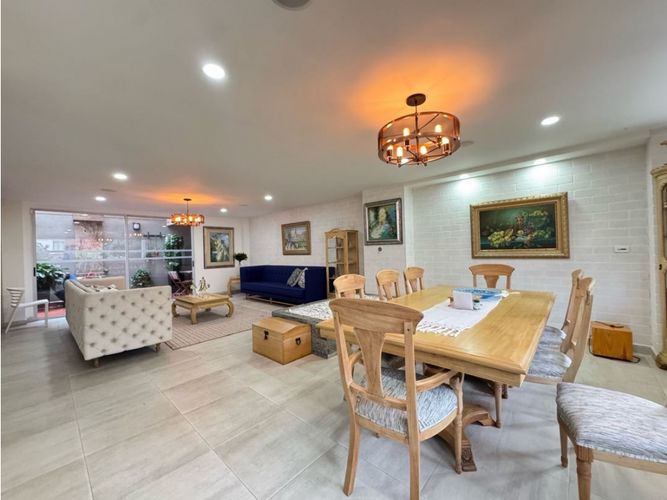 Casa de 4 alcobas en venta en Ub Cortijo De San Jose, Sabaneta, 450 m² · foto 5 de 24
