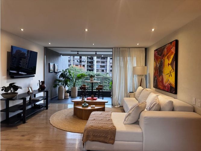 Apartamento de 3 alcobas en venta en El Poblado, Medellín, 150 m² · foto 8 de 21