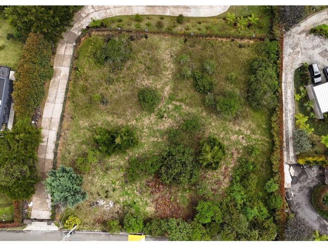 Lote en venta en Las Palmas, Envigado, 2105 m² · foto 8 de 17