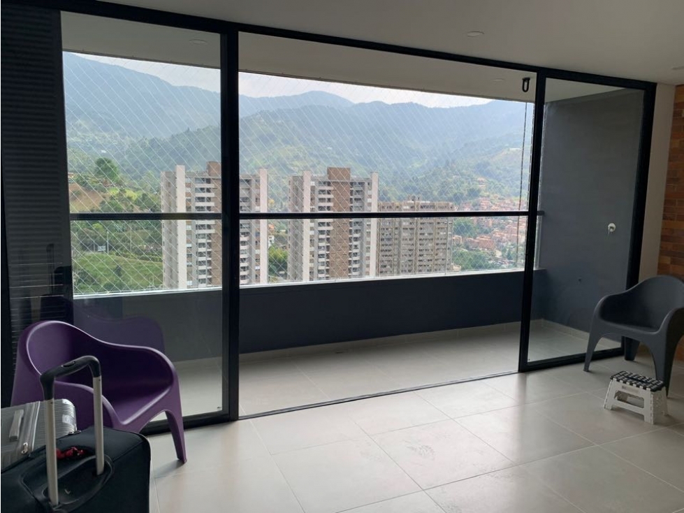 Apartamento en venta en Loma De Las Brujas, Envigado · foto 8 de 17