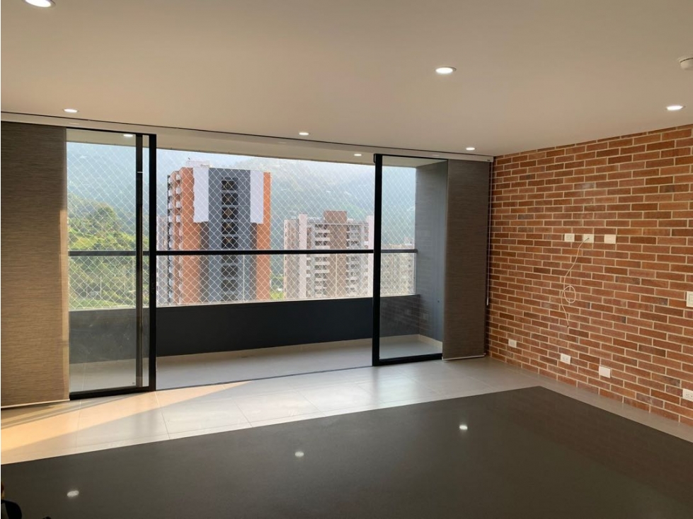 Apartamento en venta en Loma De Las Brujas, Envigado · foto 10 de 17