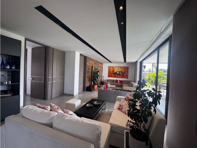 Casa de 4 alcobas en venta en Llano Grande, Rionegro, 800 m² · foto 6 de 24