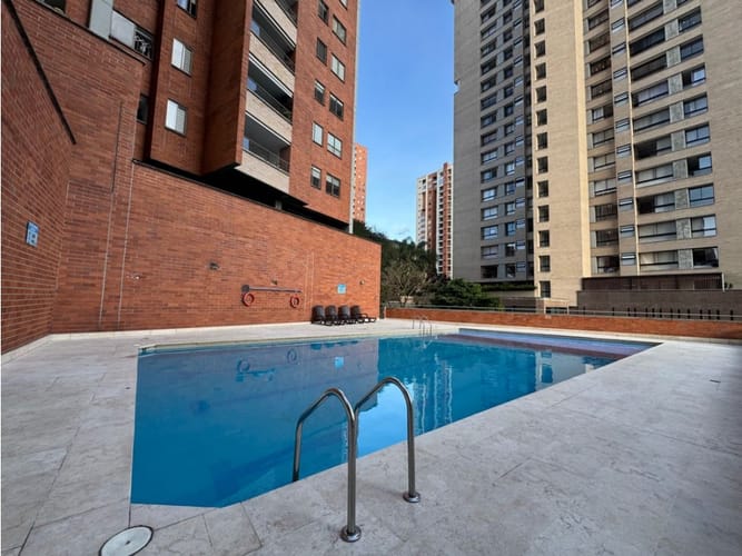 Apartamento de 3 alcobas en venta en Santa Maria De Los Angeles, Medellín, 154 m² · foto 17 de 18