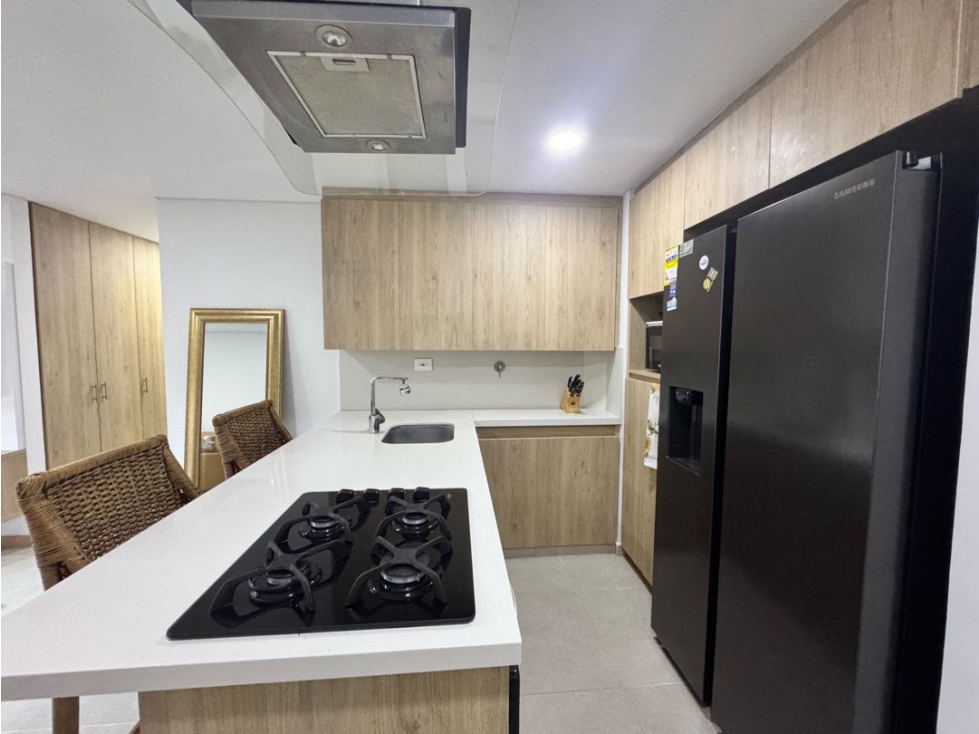 Apartamento en arriendo en Las Palmas, Medellín · foto 4 de 23