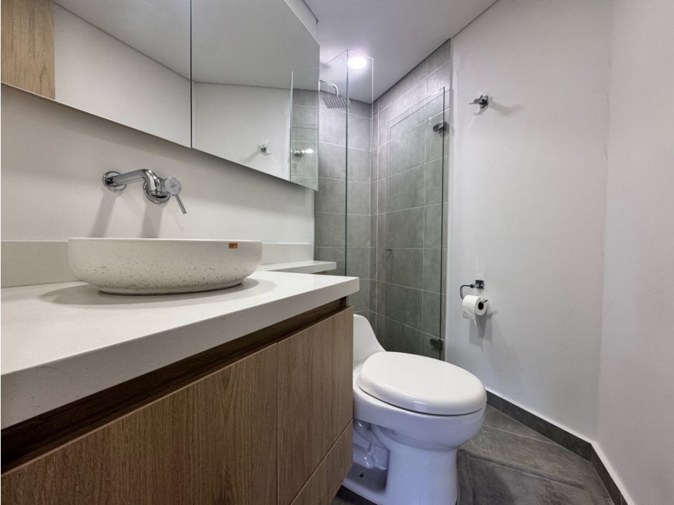 Apartamento en arriendo en Las Palmas, Medellín · foto 9 de 23