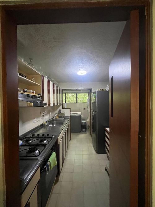 Apartamento de 4 alcobas en venta en Multicentro, Cali, 86 m² · foto 6 de 23