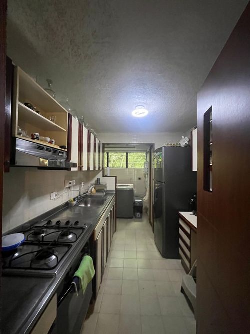 Apartamento de 4 alcobas en venta en Multicentro, Cali, 86 m² · foto 7 de 23