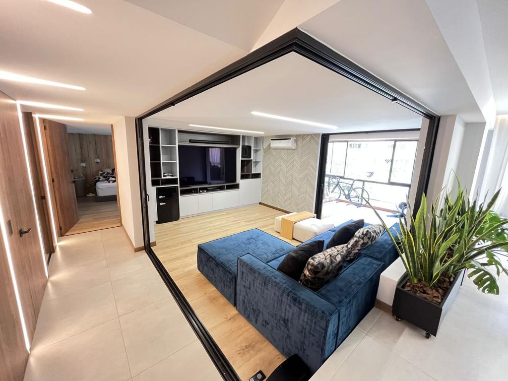 Apartamento en venta en Castropol, Medellín · foto 3 de 21