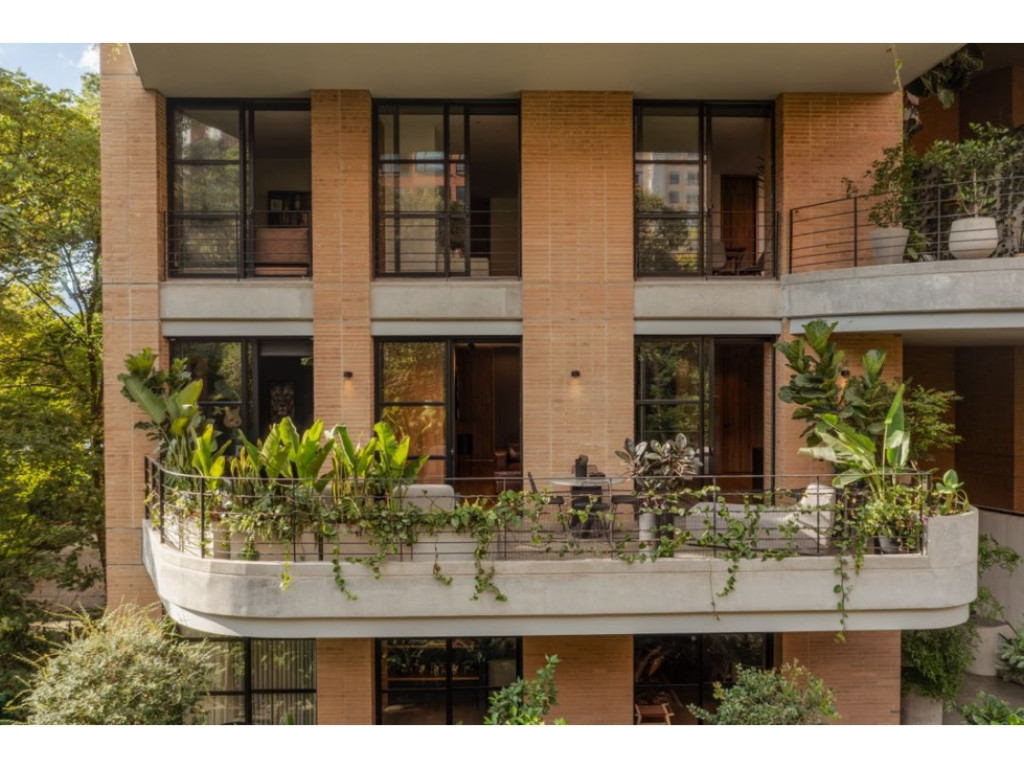 Apartamento en venta en El Poblado, Medellín · foto 3 de 13