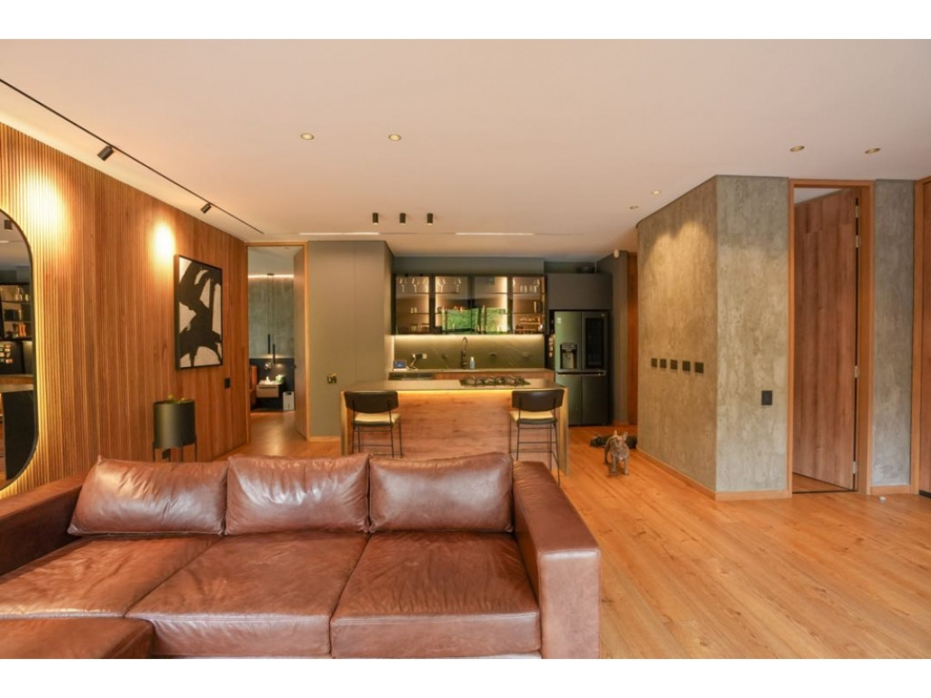 Apartamento en venta en El Poblado, Medellín · foto 9 de 13