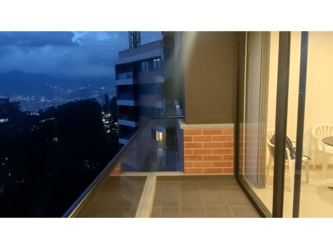 Apartamento en arriendo en Las Palmas, Medellín · foto 2 de 24