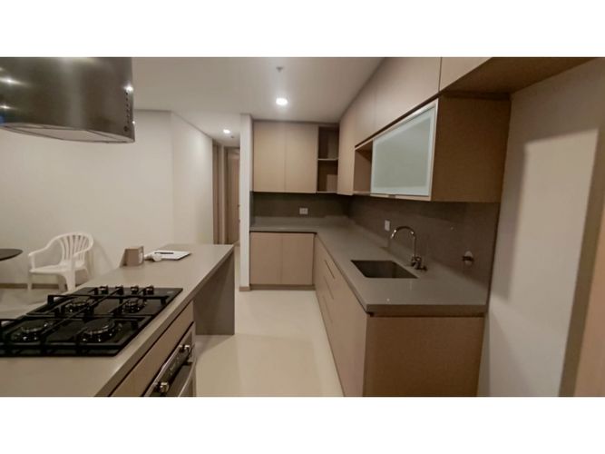 Apartamento en arriendo en Las Palmas, Medellín · foto 3 de 24