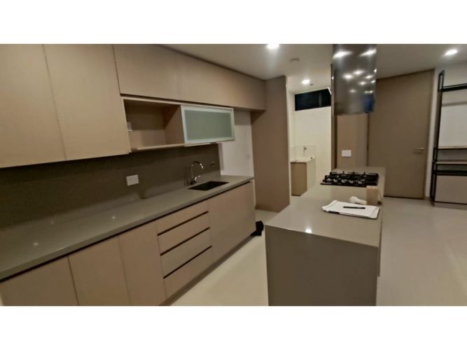 Apartamento en arriendo en Las Palmas, Medellín · foto 12 de 24