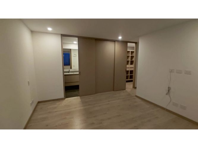 Apartamento en arriendo en Las Palmas, Medellín · foto 20 de 24