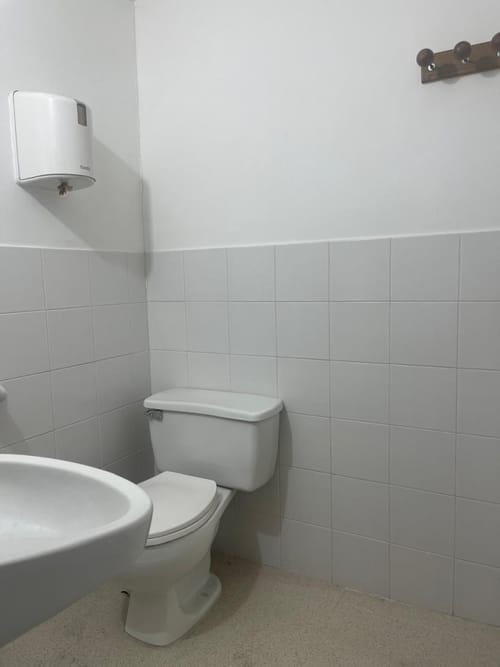 Oficina en venta en El Poblado, Medellín, 48 m² · foto 4 de 13