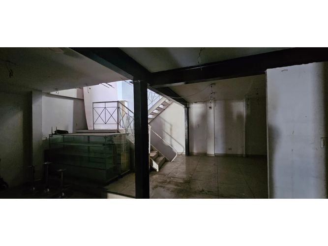 Casa en venta en Santa Rita, Cali, 448 m² · foto 4 de 24