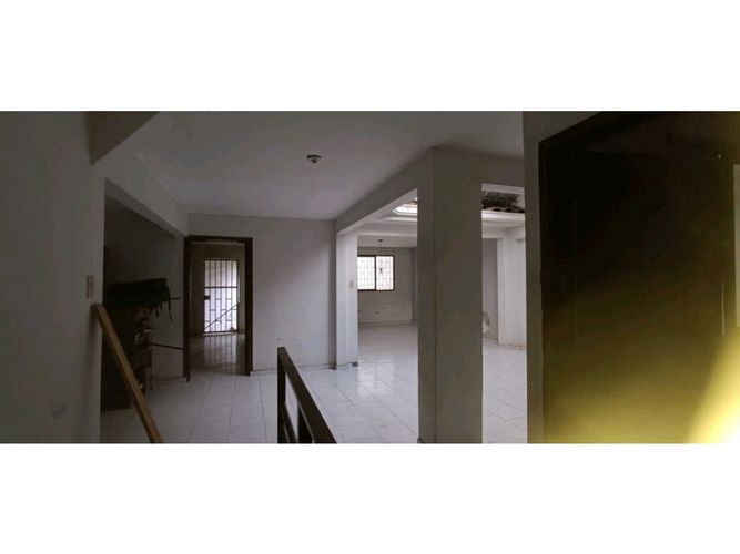 Casa en venta en Santa Rita, Cali, 448 m² · foto 10 de 24