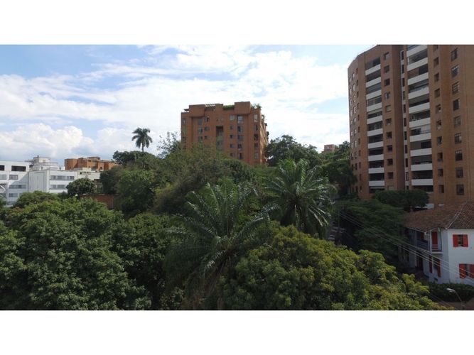 Local en arriendo en Granada, Cali, 115 m² · foto 9 de 10
