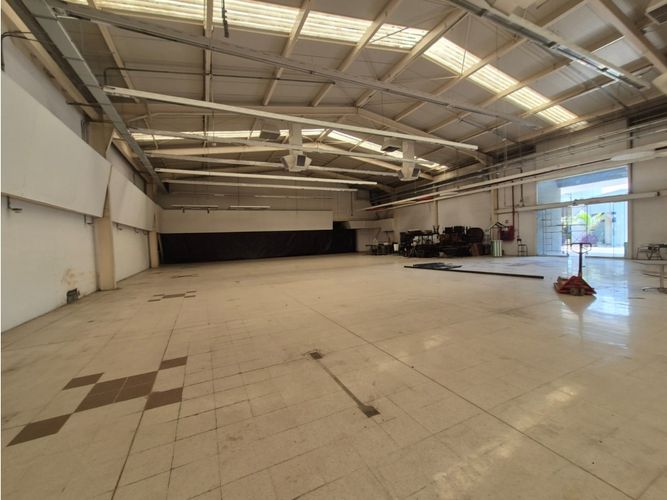 Local en arriendo en Arroyohondo, Yumbo, 1552 m² · foto 4 de 5