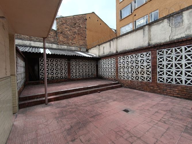 Casa de 5 alcobas en venta en La Esperanza, Bogotá, 420 m² · foto 21 de 24