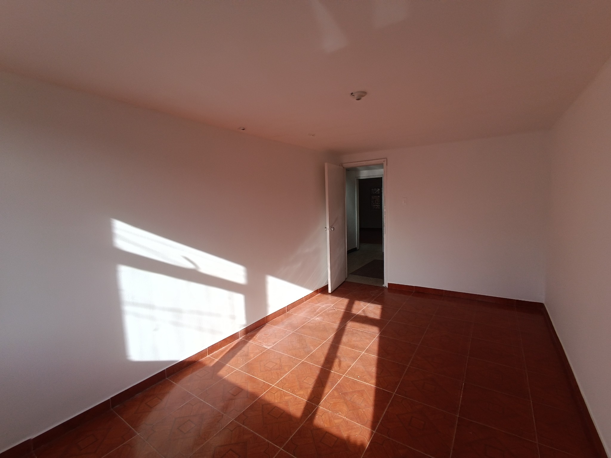 Casa en venta en San Francisco, Bogotá · foto 2 de 24